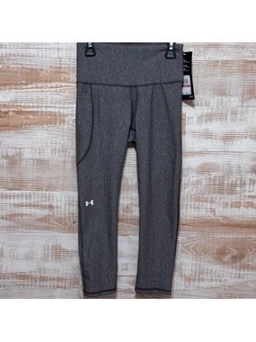Under Armour Compression Capri Leggings in Size XSmall